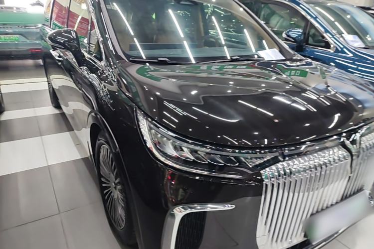 Used VOYAH Dream 2025 PHEV Four-Wheel-Drive Flagship Kunpeng Edition Exterior 1