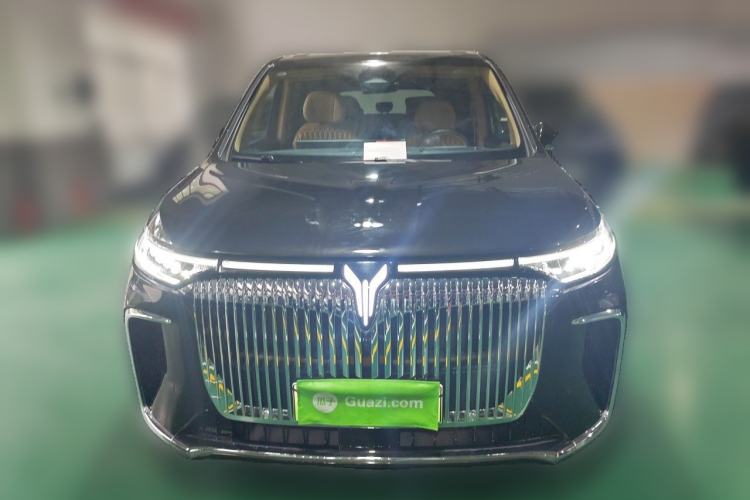 Used VOYAH Dream 2025 PHEV Four-Wheel-Drive Flagship Kunpeng Edition Front