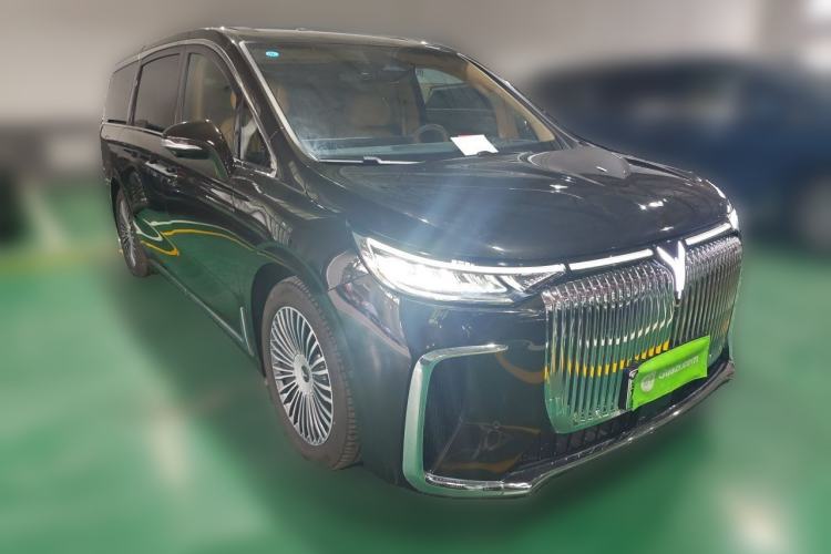 Used VOYAH Dream 2025 PHEV Four-Wheel-Drive Flagship Kunpeng Edition Front Right 45 Deg