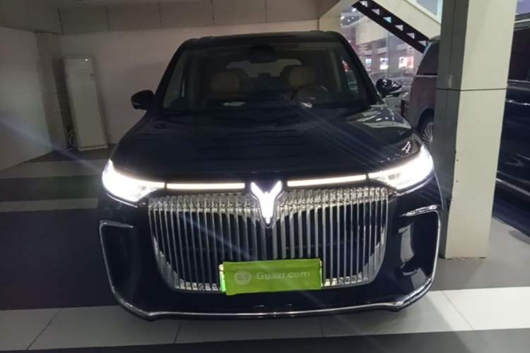 Used VOYAH Dream 2025 PHEV Four-Wheel-Drive Flagship Kunpeng Edition Front