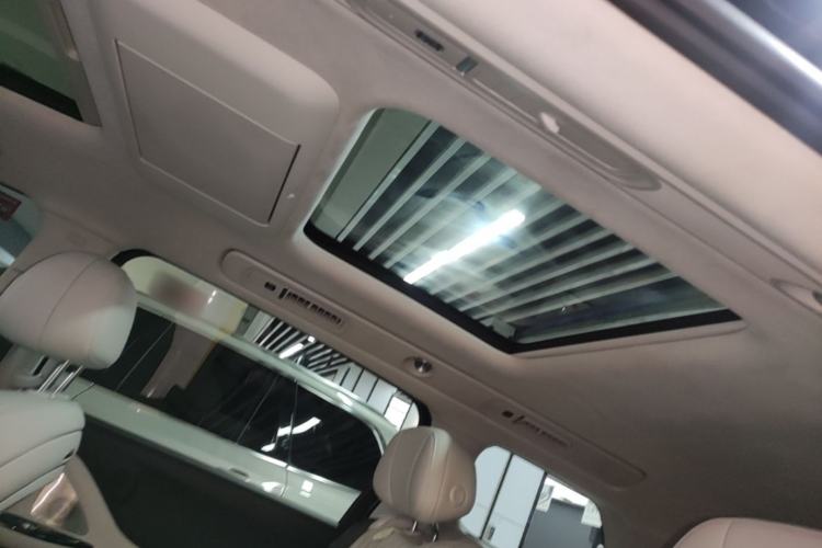 Used VOYAH Dream 2025 PHEV Four-Wheel-Drive Flagship Version – Qiankun Edition Headliner