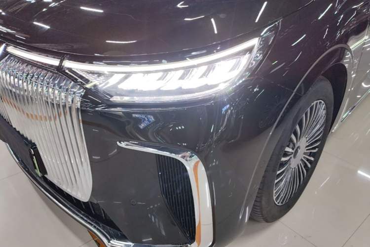 Used VOYAH Dream 2025 PHEV Four-Wheel-Drive Flagship Kunpeng Edition Left Front Headlight