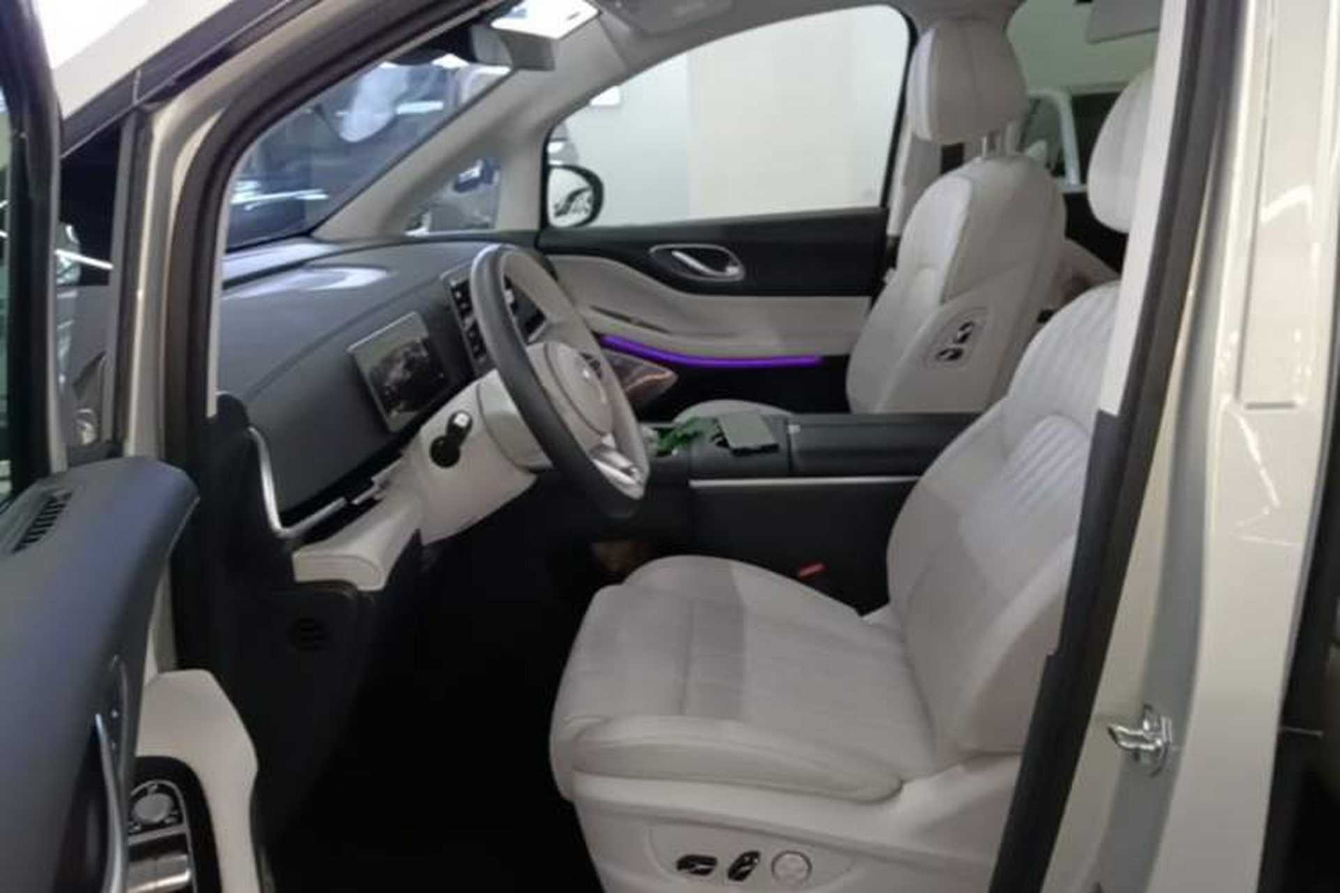 Used VOYAH Dream 2025 PHEV Four-Wheel-Drive Flagship Version – Qiankun Edition Left Front Seat