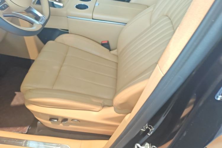 Used VOYAH Dream 2025 PHEV Four-Wheel-Drive Flagship Kunpeng Edition Left Front Seat