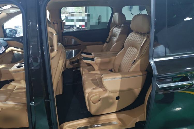 Used VOYAH Dream 2025 PHEV Four-Wheel-Drive Flagship Kunpeng Edition Left Rear Seat