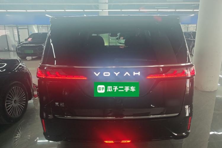 Used VOYAH Dream 2025 PHEV Four-Wheel-Drive Flagship Kunpeng Edition Rear