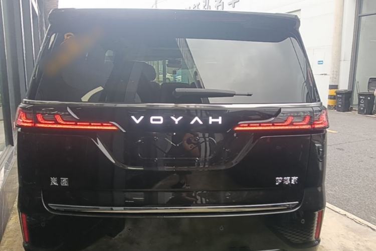 Used VOYAH Dream 2025 PHEV Four-Wheel-Drive Flagship Kunpeng Edition Rear