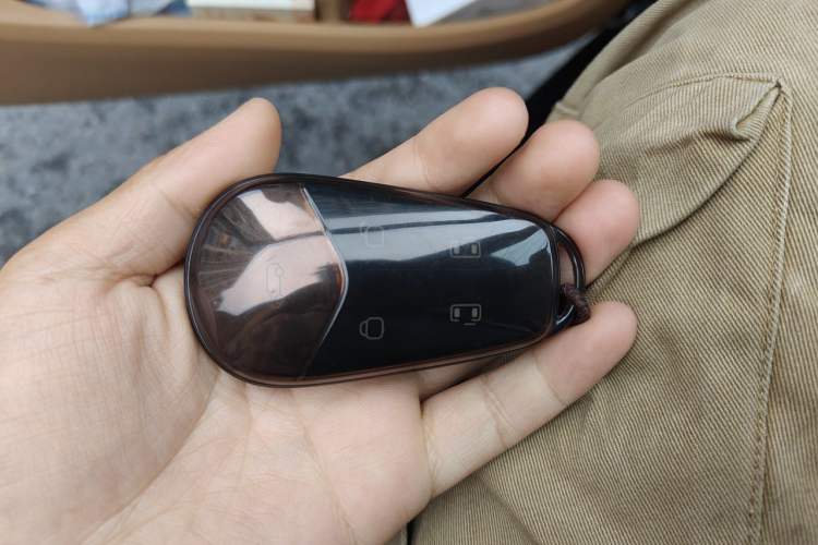 Used VOYAH Dream 2025 PHEV Four-Wheel Drive Prestige Kunpeng Edition Vehicle Key