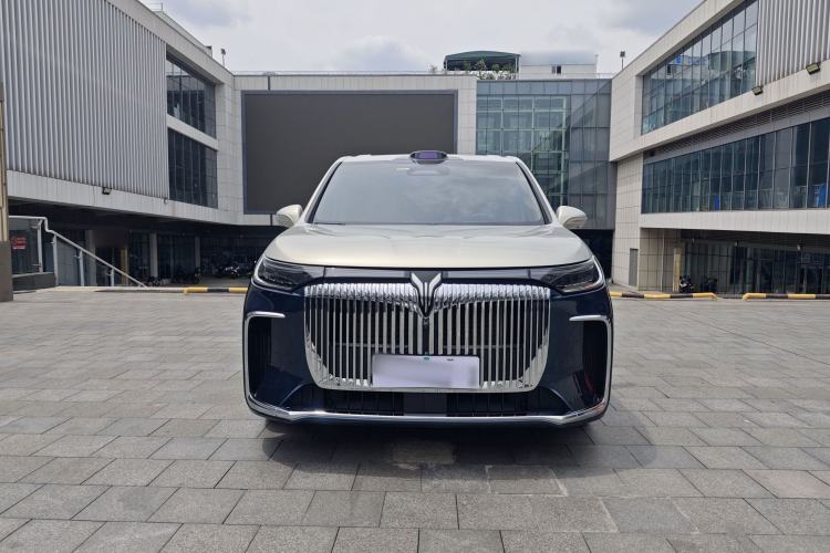 Used VOYAH Dream 2025 PHEV Four-Wheel-Drive Flagship Version – Qiankun Edition Exterior 1