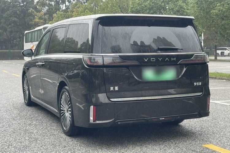 Used VOYAH Dream 2025 PHEV Four-Wheel-Drive Flagship Version – Qiankun Edition Exterior 6