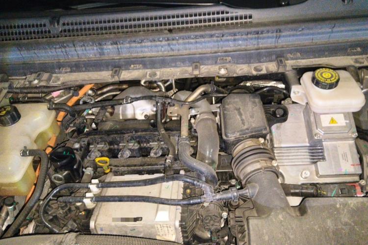 Used VOYAH Dream 2025 PHEV Four-Wheel-Drive Flagship Version – Qiankun Edition Engine Bay