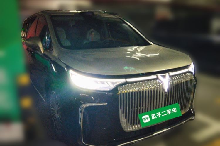 Used VOYAH Dream 2025 PHEV Four-Wheel-Drive Flagship Version – Qiankun Edition Front Right 45 Deg