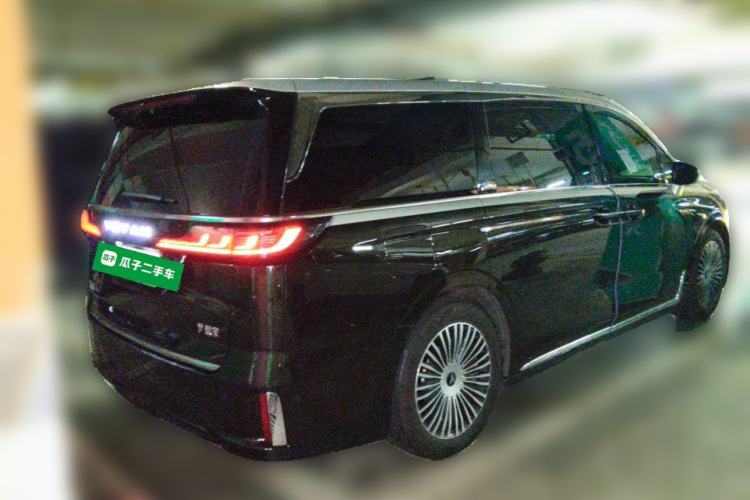 Used VOYAH Dream 2025 PHEV Four-Wheel-Drive Flagship Version – Qiankun Edition Rear Right 45 Deg