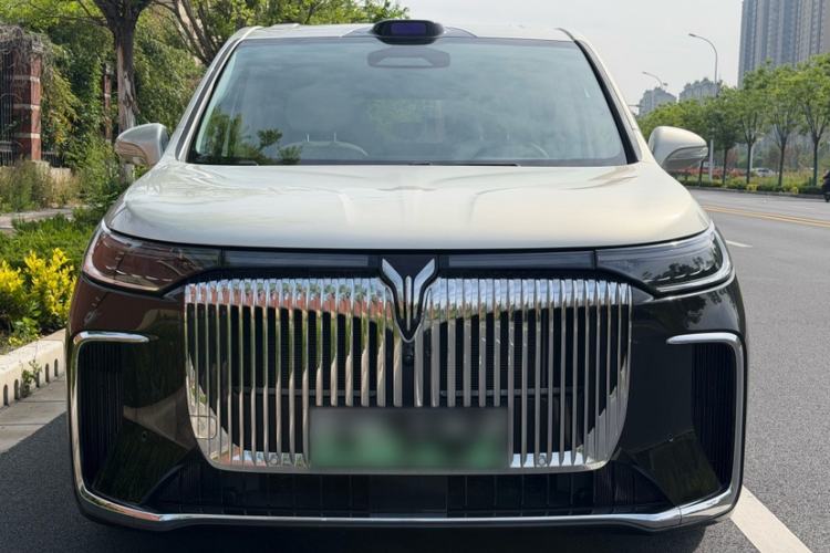 Used VOYAH Dream 2025 PHEV Four-Wheel-Drive Flagship Version – Qiankun Edition Exterior 7
