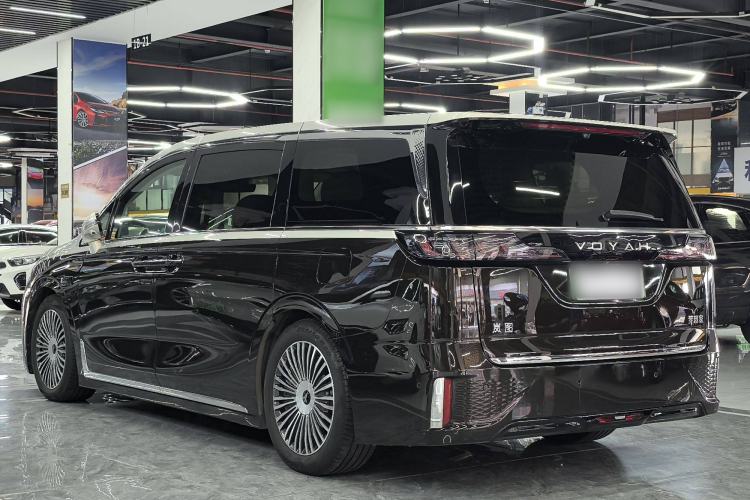 Used VOYAH Dream 2025 PHEV Four-Wheel-Drive Flagship Version – Qiankun Edition Exterior 8