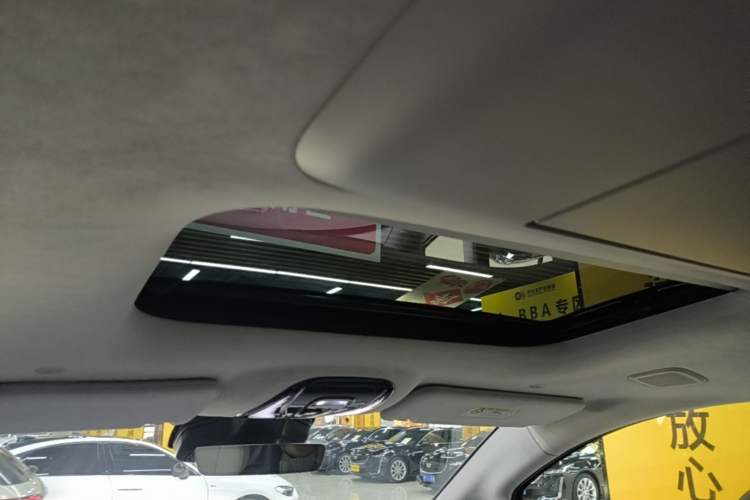 Used VOYAH Dream 2025 PHEV Four-Wheel-Drive Flagship Version – Qiankun Edition Headliner