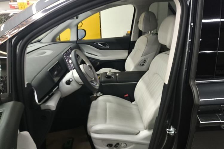 Used VOYAH Dream 2025 PHEV Four-Wheel-Drive Flagship Version – Qiankun Edition Left Front Seat