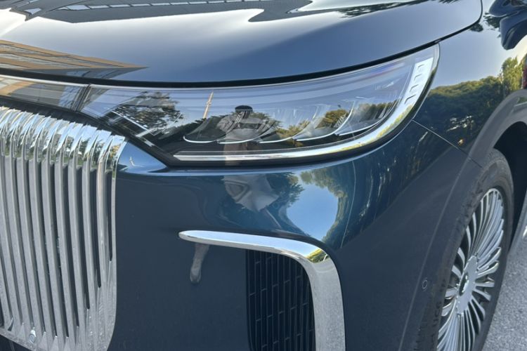 Used VOYAH Dream 2025 PHEV Four-Wheel Drive Prestige Kunpeng Edition Left Front Headlight