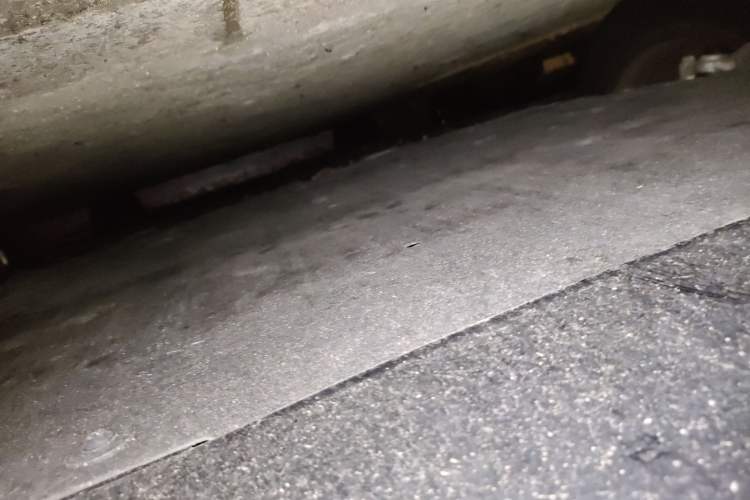 Used VOYAH Dream 2025 PHEV Four-Wheel Drive Prestige Kunpeng Edition Chassis Front