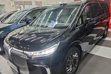 Used VOYAH Dream 2025 PHEV Four-Wheel-Drive Flagship Version – Qiankun Edition