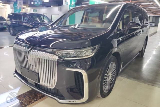Used VOYAH Dream 2025 PHEV Four-Wheel Drive Prestige Kunpeng Edition