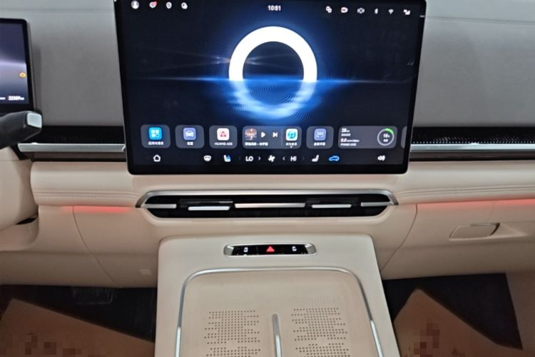 Used VOYAH Dream 2025 PHEV Four-Wheel-Drive Flagship Version – Qiankun Edition Audio And AC Panel