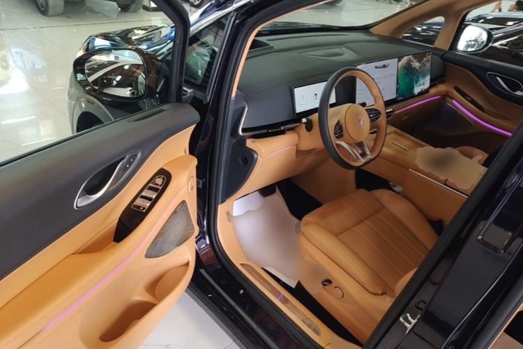 Used VOYAH Dream 2025 PHEV Four-Wheel-Drive Flagship Kunpeng Edition Driver Seat
