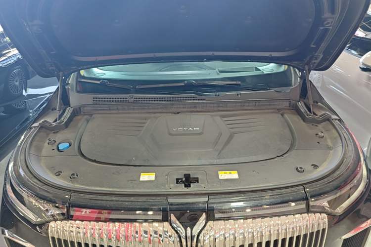 Used VOYAH Dream 2025 PHEV Four-Wheel Drive Prestige Kunpeng Edition Engine Bay