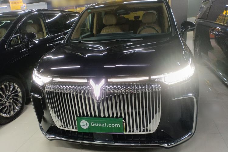 Used VOYAH Dream 2025 PHEV Four-Wheel-Drive Flagship Kunpeng Edition Exterior 1