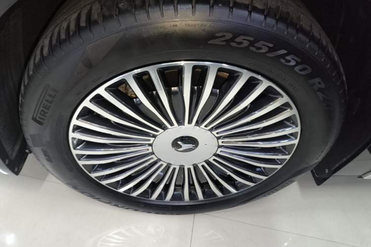 Used VOYAH Dream 2025 PHEV Four-Wheel Drive Prestige Kunpeng Edition Exterior 1