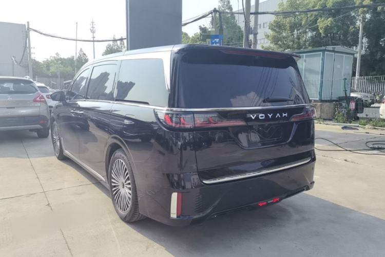 Used VOYAH Dream 2025 PHEV Four-Wheel-Drive Flagship Version – Qiankun Edition Exterior 2