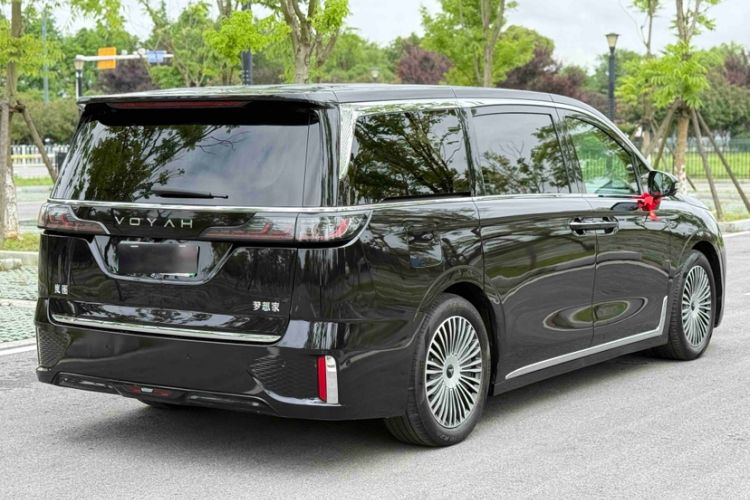 Used VOYAH Dream 2025 PHEV Four-Wheel-Drive Flagship Kunpeng Edition Exterior 5