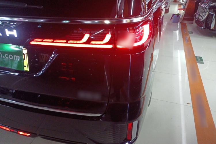 Used VOYAH Dream 2025 PHEV Four-Wheel-Drive Flagship Kunpeng Edition Exterior 6