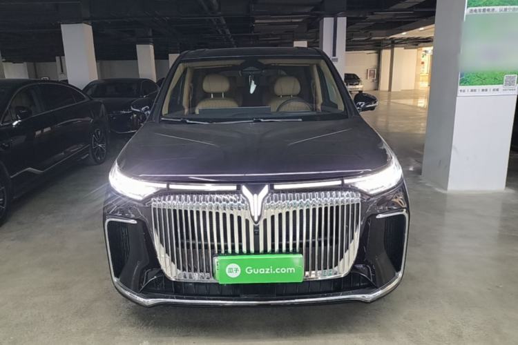 Used VOYAH Dream 2025 PHEV Four-Wheel-Drive Flagship Kunpeng Edition Front