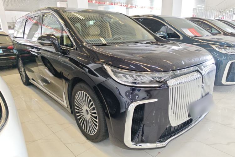 Used VOYAH Dream 2025 PHEV Four-Wheel-Drive Flagship Kunpeng Edition Front Right 45 Deg