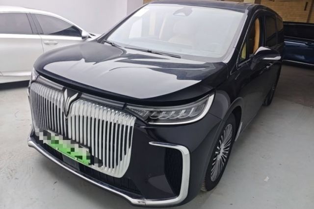Used VOYAH Dream 2025 PHEV Four-Wheel-Drive Flagship Kunpeng Edition