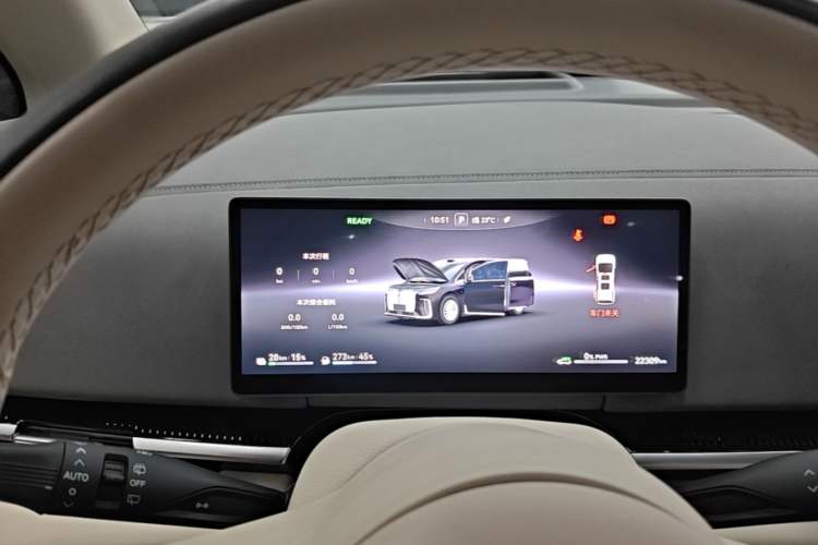 Used VOYAH Dream 2025 PHEV Four-Wheel-Drive Flagship Version – Qiankun Edition Instrument Cluster