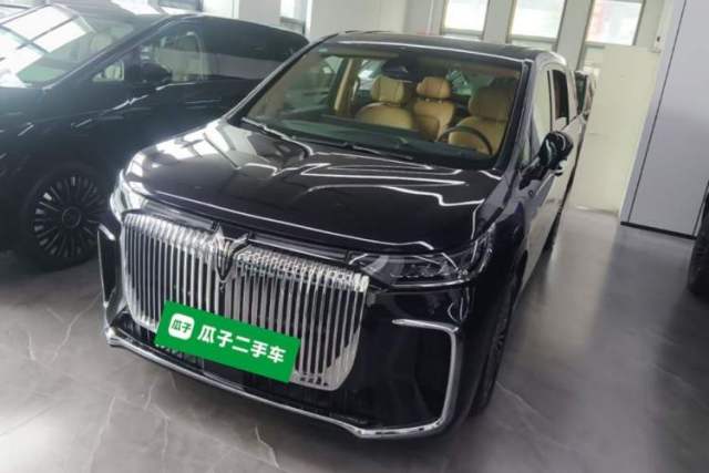 Used VOYAH Dream 2025 PHEV Four-Wheel Drive Prestige Kunpeng Edition