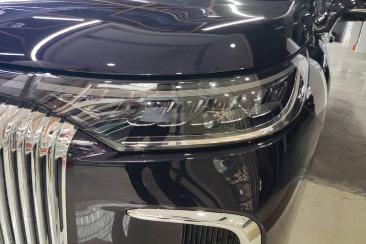 Used VOYAH Dream 2025 PHEV Four-Wheel Drive Prestige Kunpeng Edition Left Front Headlight
