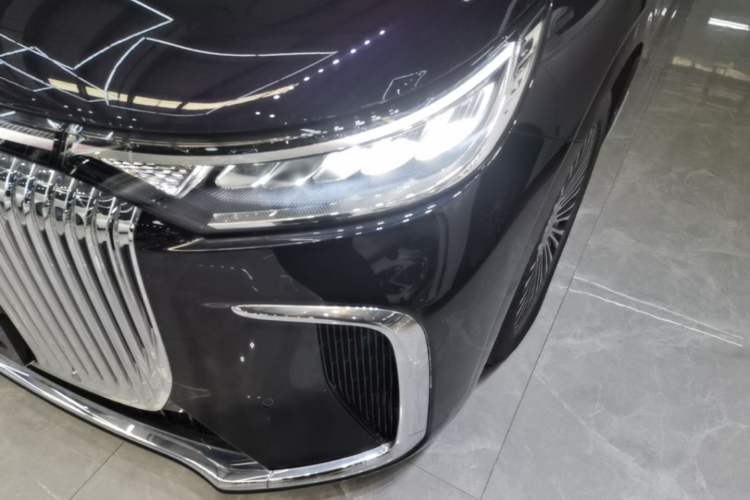 Used VOYAH Dream 2025 PHEV Four-Wheel Drive Prestige Kunpeng Edition Left Front Headlight