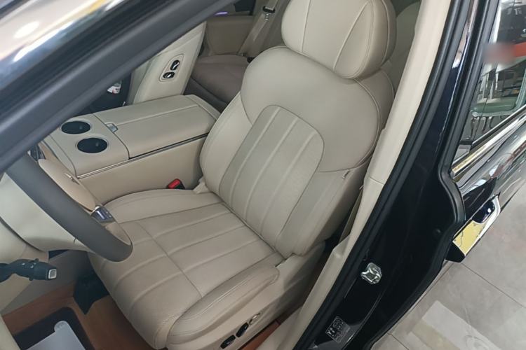 Used VOYAH Dream 2025 PHEV Four-Wheel Drive Prestige Kunpeng Edition Left Front Seat