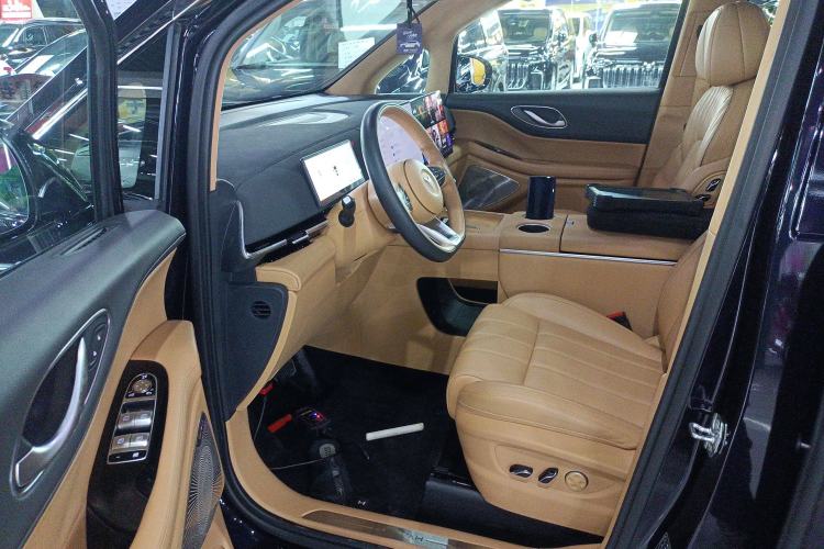 Used VOYAH Dream 2025 PHEV Four-Wheel-Drive Flagship Kunpeng Edition Left Front Seat