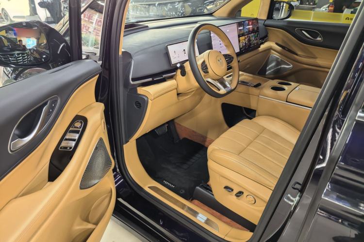 Used VOYAH Dream 2025 PHEV Four-Wheel-Drive Flagship Kunpeng Edition Left Front Seat