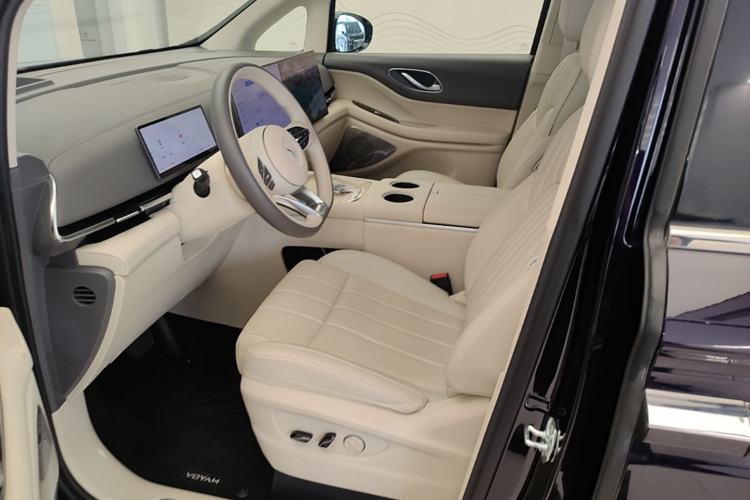 Used VOYAH Dream 2025 PHEV Four-Wheel-Drive Flagship Kunpeng Edition Left Front Seat