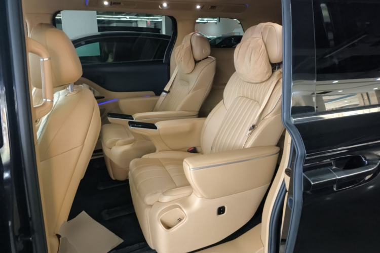 Used VOYAH Dream 2025 PHEV Four-Wheel-Drive Flagship Kunpeng Edition Left Rear Seat
