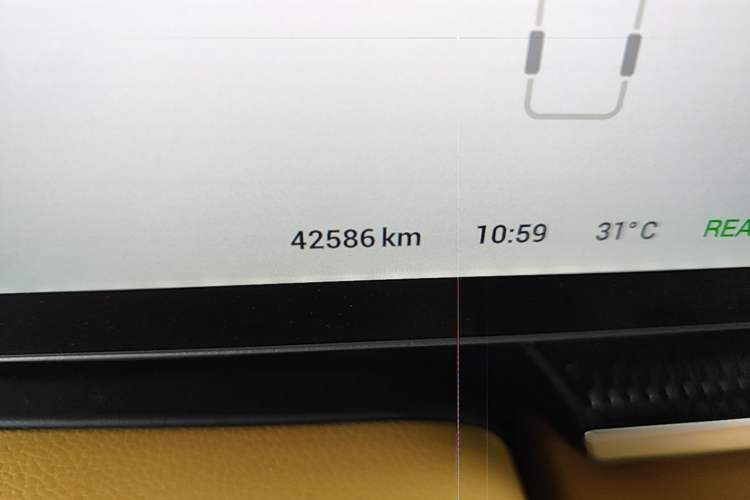 Used VOYAH Dream 2025 PHEV Four-Wheel-Drive Flagship Kunpeng Edition Odometer Close Up