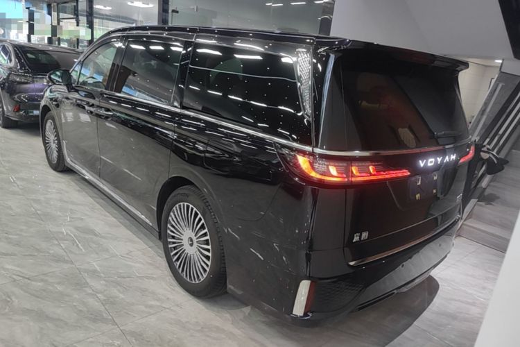 Used VOYAH Dream 2025 PHEV Four-Wheel Drive Excellence Qiankun Edition Rear Left 45 Deg
