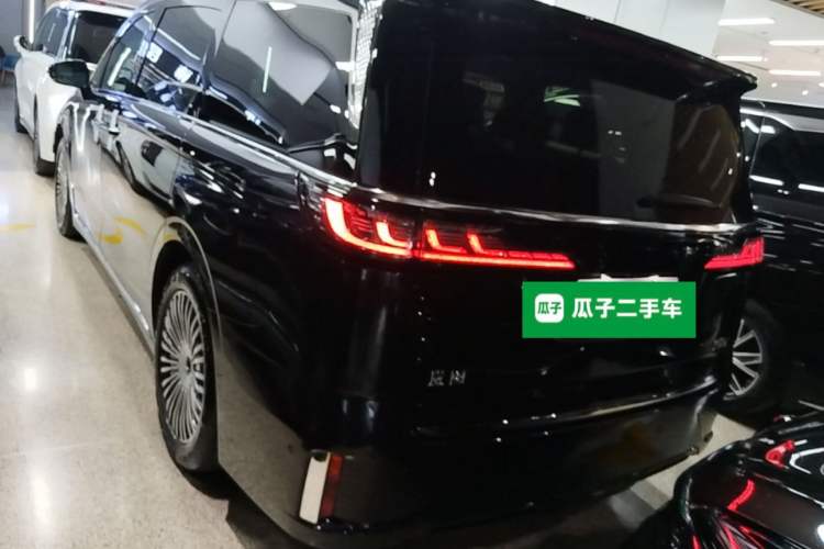 Used VOYAH Dream 2025 PHEV Four-Wheel Drive Prestige Kunpeng Edition Rear Left 45 Deg