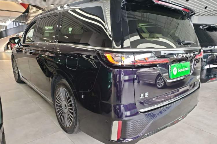 Used VOYAH Dream 2025 PHEV Four-Wheel Drive Prestige Kunpeng Edition Rear Left 45 Deg
