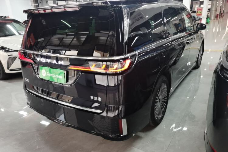 Used VOYAH Dream 2025 PHEV Four-Wheel Drive Prestige Kunpeng Edition Rear Right 45 Deg